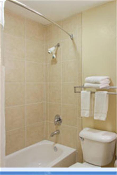Budget Inn Of Winter Haven Room photo