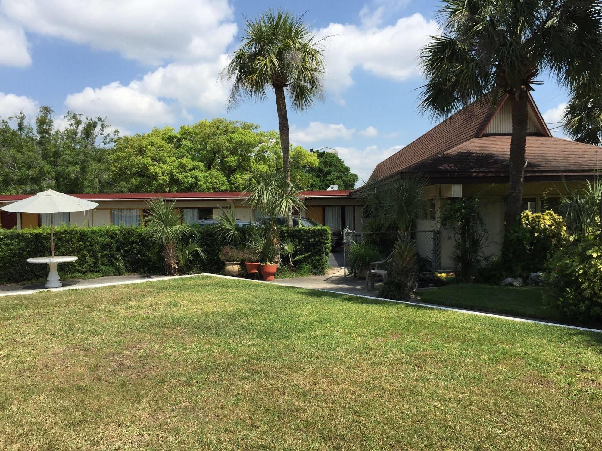 Budget Inn Of Winter Haven Exterior photo
